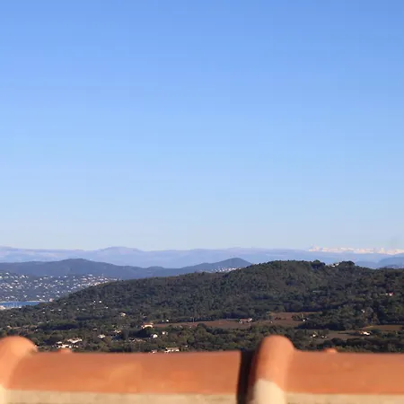 Avec Vue Exceptionnelle *